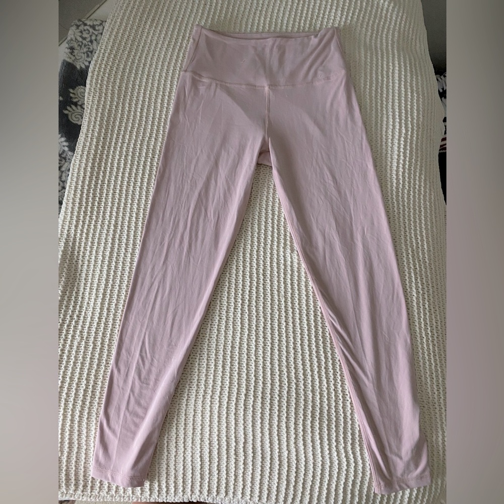 light pink leggings